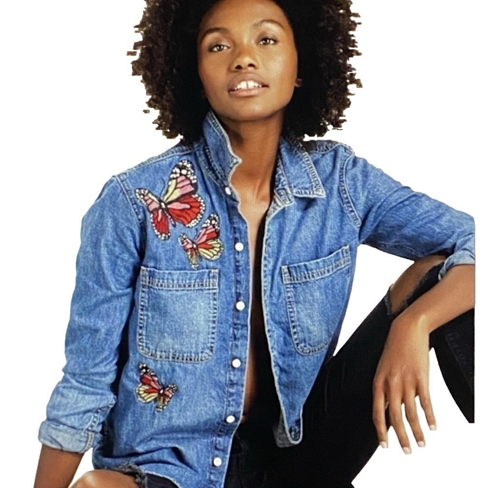Lucky Brand Blue Denim Butterfly Embroidered Button Up Boyfriend Shirt XS